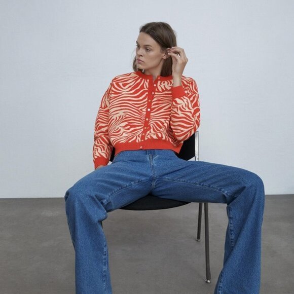 Zara Orange and White Animal Print Long Sleeve Button Cardigan Sweater (NWT) - Picture 2 of 6